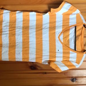 Tommy Hilfiger T shirt